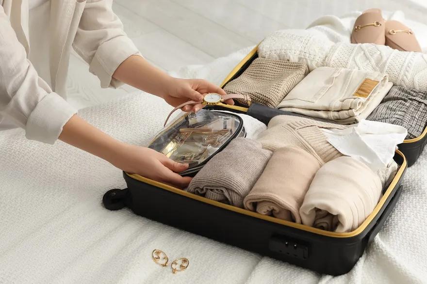 How Do Frequent Travelers Pack So Fast?