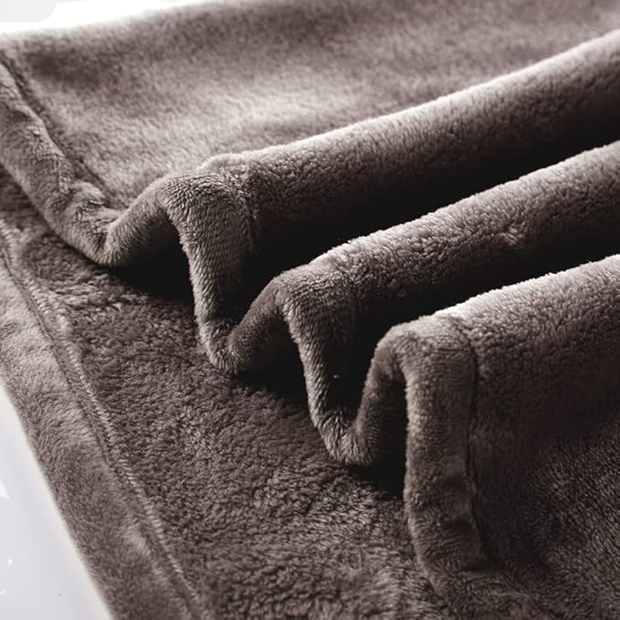 Surii Home Luxury Microfiber Flannel Blanket, Super Soft, Warm, Cozy, Fluffy, and Breathable, Perfect Throws for Bed, Couch, Sofa, for All Season Use. 350GSM King Size 108x90 Inches(Brown)