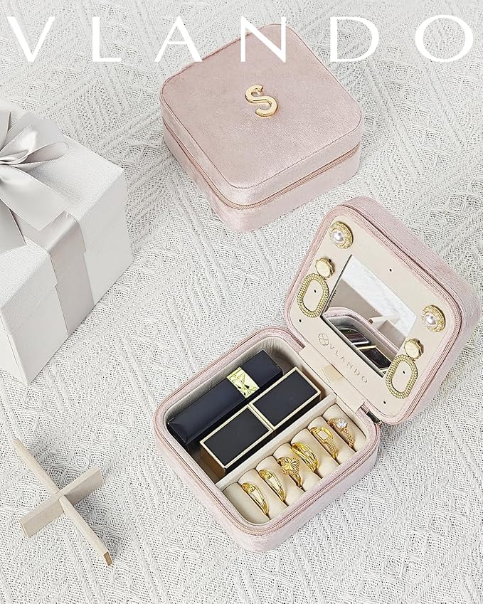 Vlando Mothers Day Gifts for Mom Travel Jewelry Case for Girl Women, A Initial Jewelry Case, Mini Jewelry Travel Organizer Travel Essentials for Travel Gift Teen Girls - Letter A, Pink