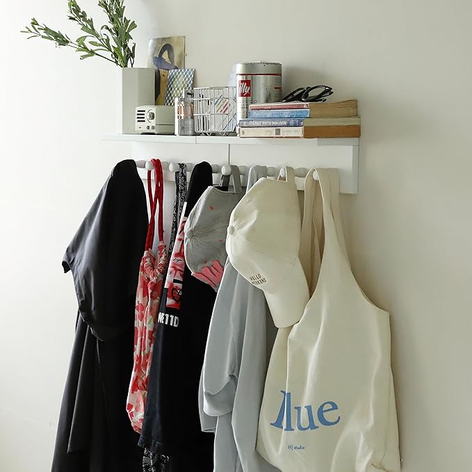 Entrance Coat Rack ，Coat Hooks, Wall-Mounted Wooden Hook Rack, Wall-Mounted Shelves are Very Suitable (White Finish-1)
