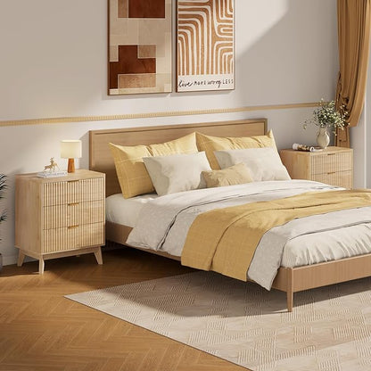 LYNCOHOME Fluted Night Stand with 3 Drawers, Modern Wood Chest of Bedside Table with Curved Profile, Fluted Dresser Organizer for Bedroom