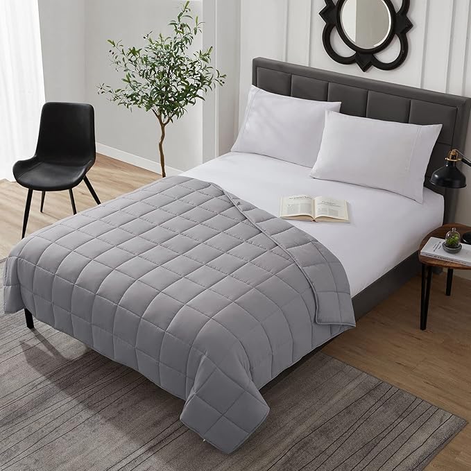 L'AGRATY Weighted Blanket Kids- 40"x60" 7lbs Cooling Breathable Heavy Blanket Microfiber Material with Glass Beads All-Season Summer Fall Winter Soft Thick Comfort