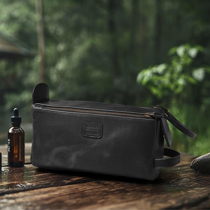 LEATHER VILLAGE Premium Leather Travel Toiletry Bag - Unisex Water-Resistant Travel Dopp Kit, Shaving & Cosmetic Organizer for Men & Women - Compact Bathroom Essentials - Distressed Black