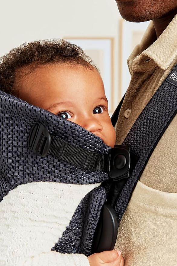 BabyBjörn Baby Carrier Mini, Anthracite, 3D Mesh | Newborn Carrier (7-25 lbs), Ergonomic, Easy-to-Use