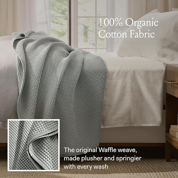 BOLL & BRANCH Waffle Bed Blanket - King/Cal King, White - Luxury 100% Organic Cotton - Soft, Lightweight and Breathable - Textured Waffle Weave